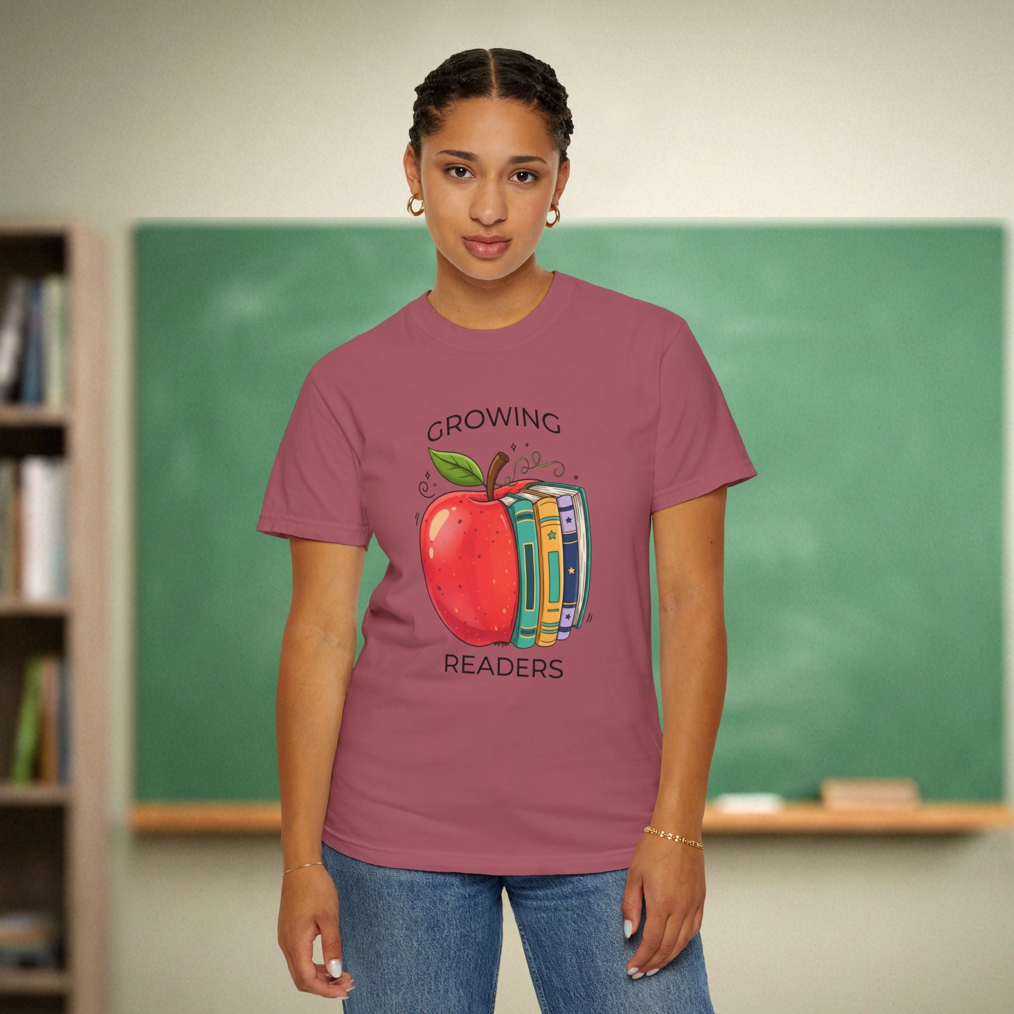 Growing Readers | Literacy Teacher Shirt | Premium Comfort Colors 1717 Vintage Tee